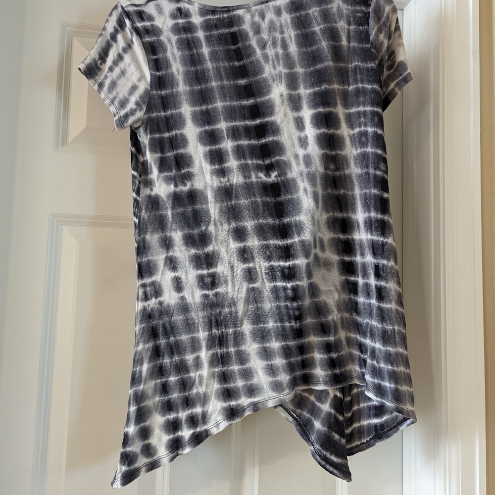 Black and white tie dye shirt